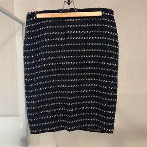 Anne Taylor factory lined pencil skirt